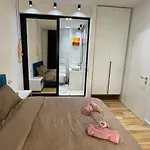 Likehome Center 1